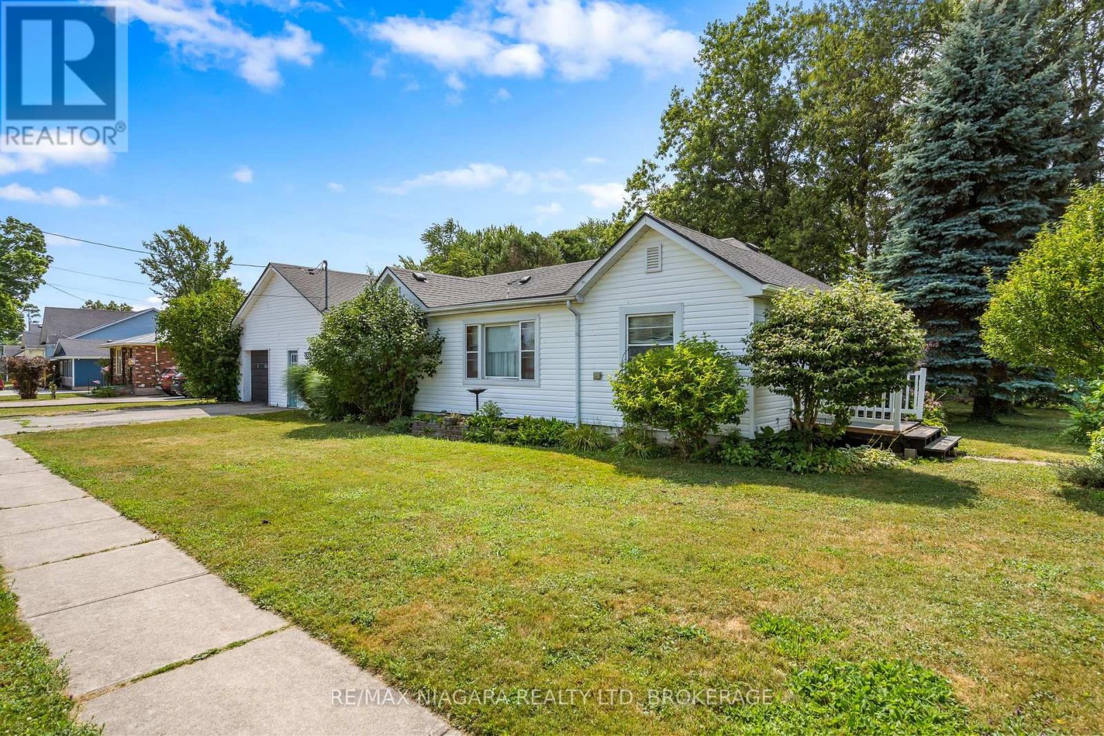 333 Ridge Road S, Fort Erie, Ontario  L0S 1B0 - Photo 4 - X13627340