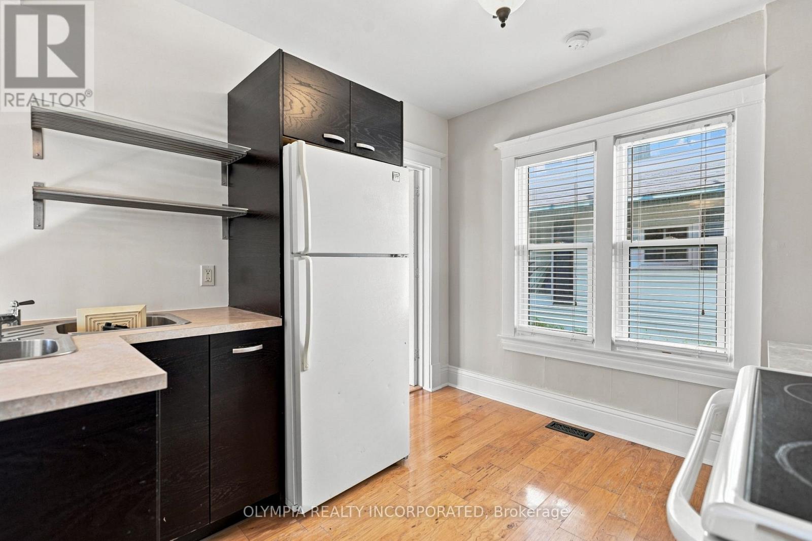 14 Bond Street, St. Catharines, Ontario  L2R 4Z2 - Photo 11 - X13627992