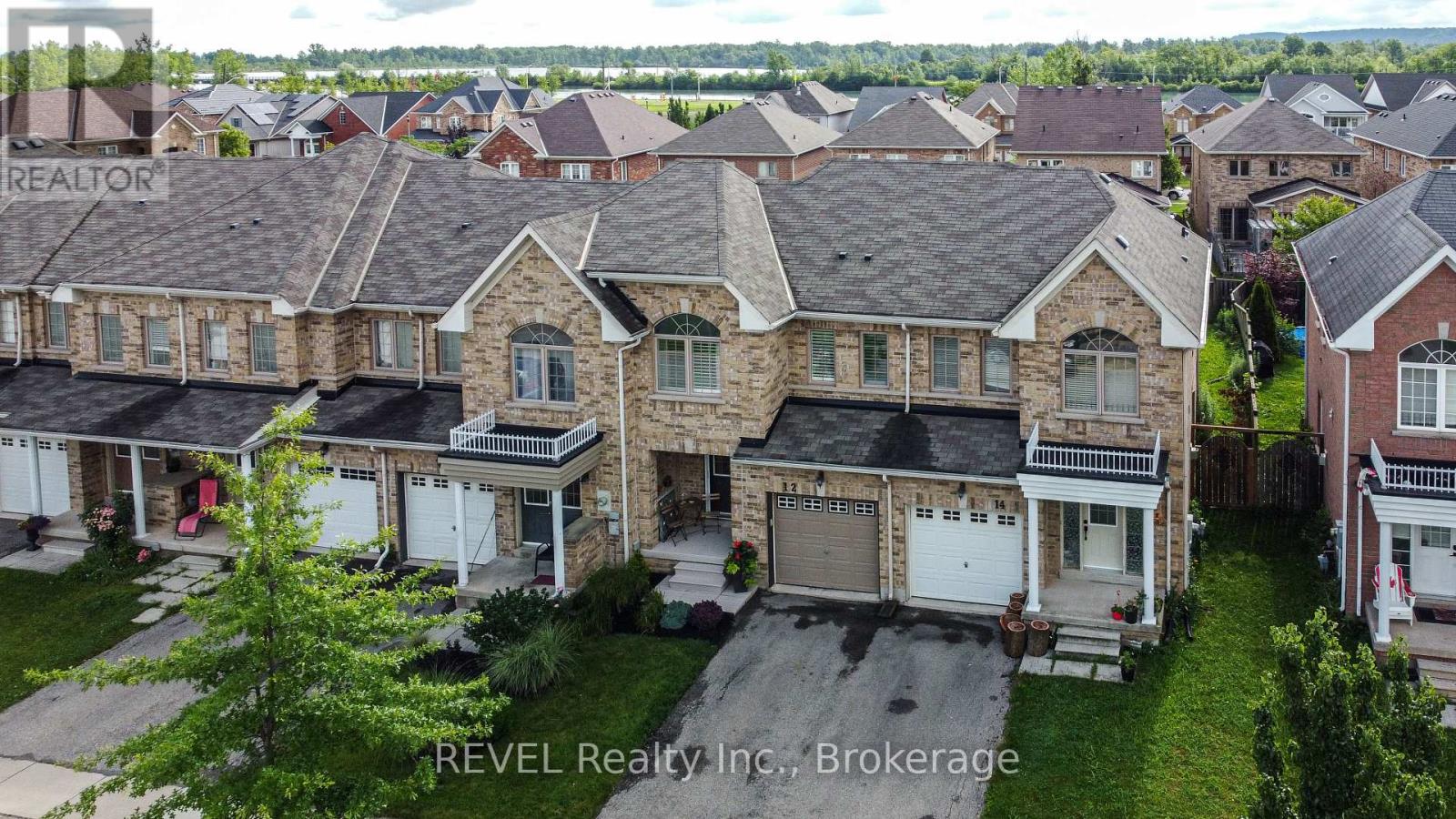 12 Colonel Lyall Street, St. Catharines, Ontario  L2P 0B1 - Photo 3 - X13628138