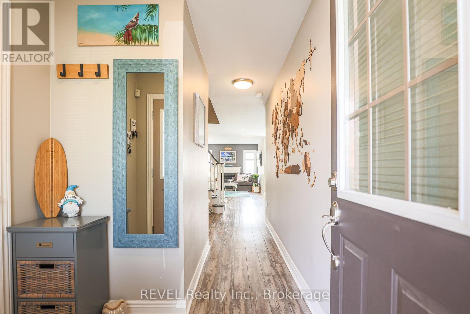 12 Colonel Lyall Street, St. Catharines, Ontario  L2P 0B1 - Photo 5 - X13628138
