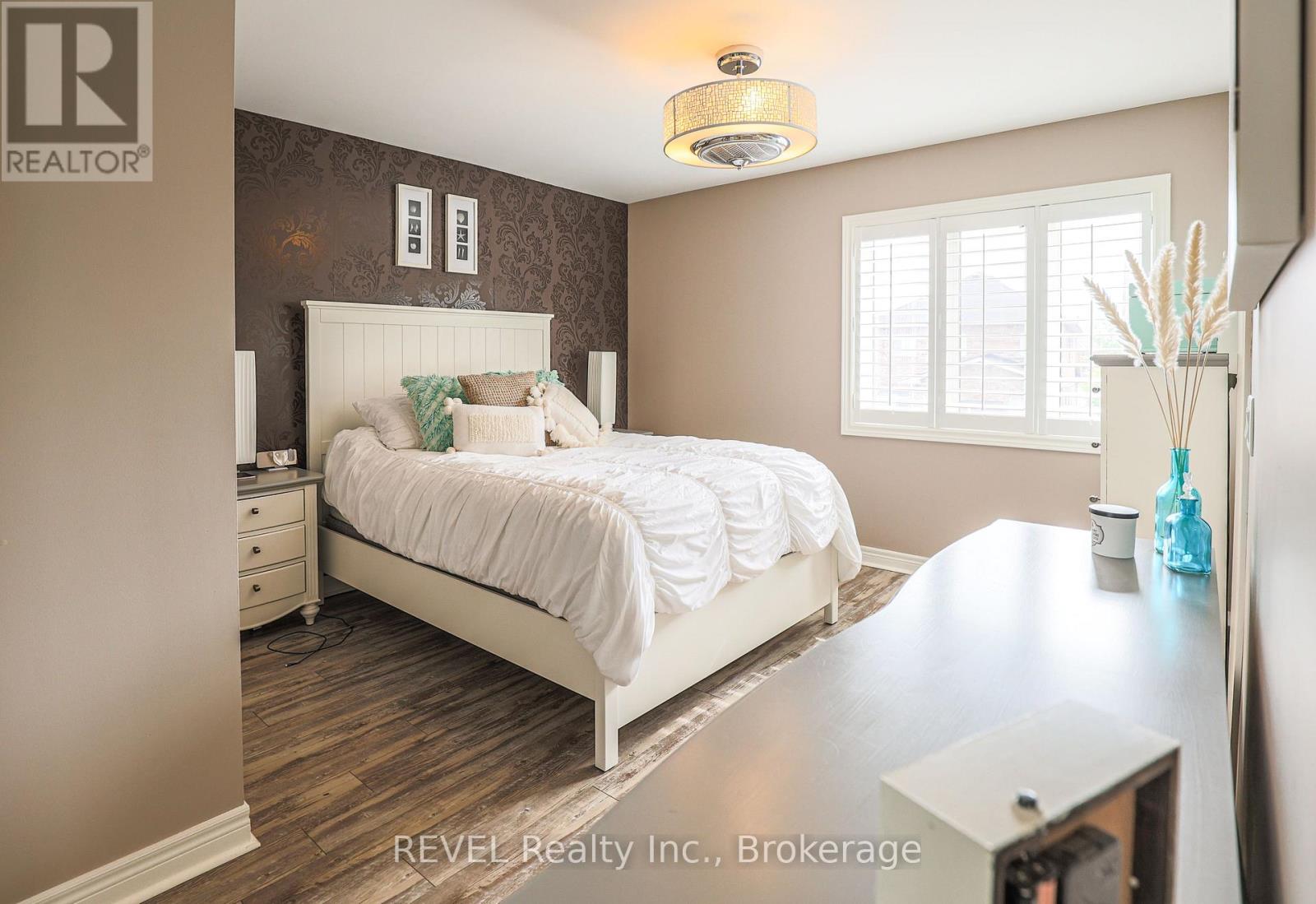 12 Colonel Lyall Street, St. Catharines, Ontario  L2P 0B1 - Photo 7 - X13628138