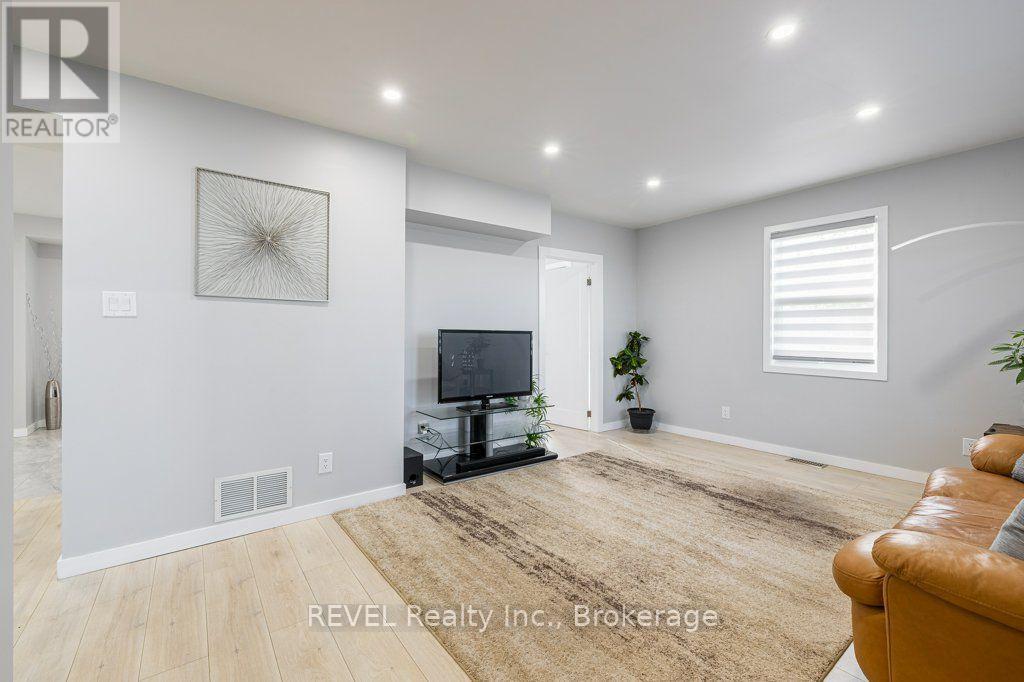 165 East West Line, Niagara-On-The-Lake, Ontario  L0S 1J0 - Photo 10 - X13628266