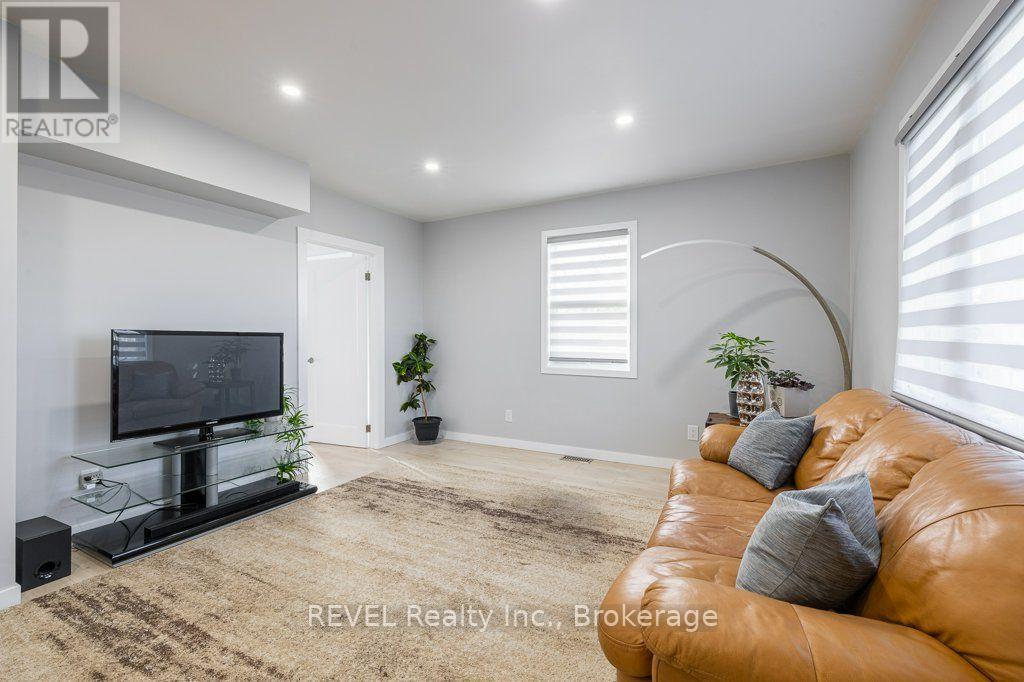 165 East West Line, Niagara-On-The-Lake, Ontario  L0S 1J0 - Photo 11 - X13628266