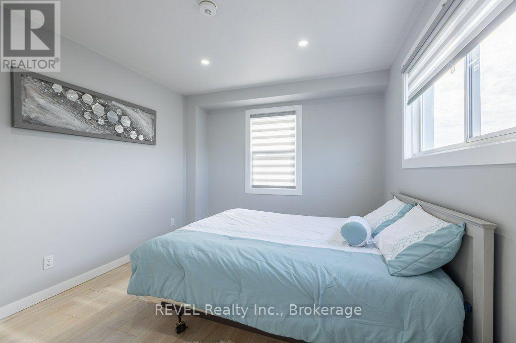 165 East West Line, Niagara-On-The-Lake, Ontario  L0S 1J0 - Photo 12 - X13628266