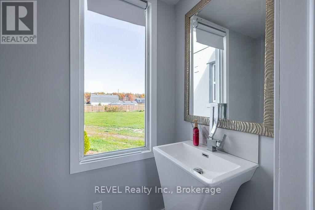 165 East West Line, Niagara-On-The-Lake, Ontario  L0S 1J0 - Photo 28 - X13628266