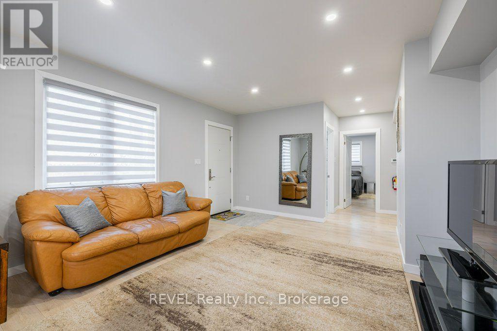 165 East West Line, Niagara-On-The-Lake, Ontario  L0S 1J0 - Photo 9 - X13628266