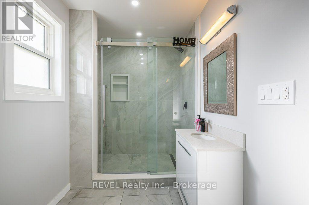 165 East West Line, Niagara-On-The-Lake, Ontario  L0S 1J0 - Photo 44 - X13628268