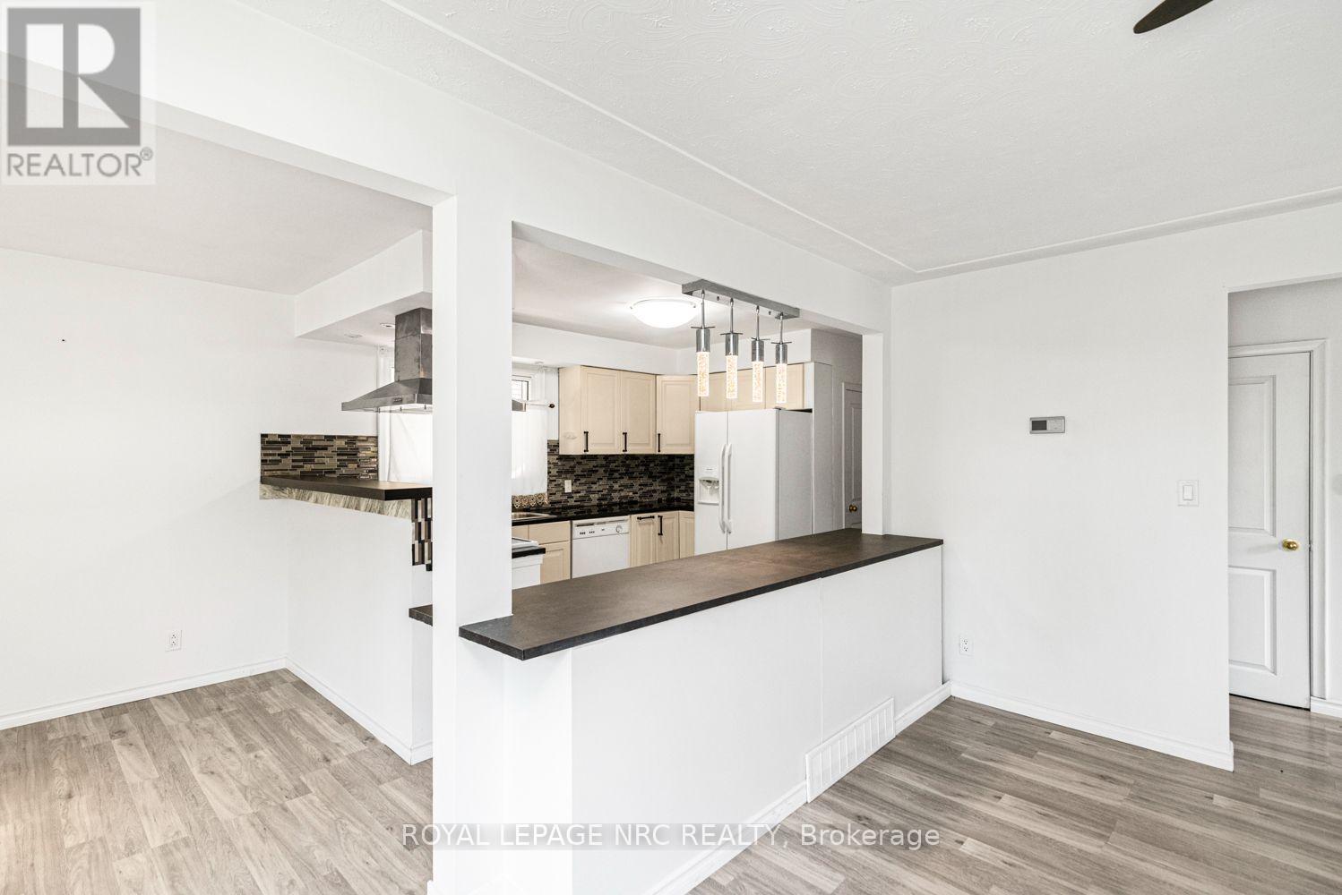 100 Mountain Avenue N, Hamilton, Ontario  L8G 3P7 - Photo 14 - X13628906