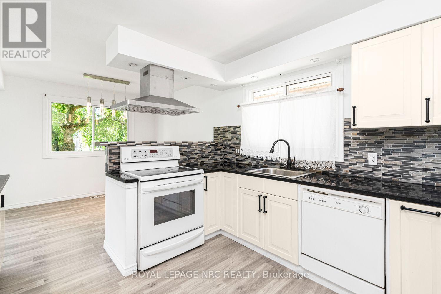100 Mountain Avenue N, Hamilton, Ontario  L8G 3P7 - Photo 18 - X13628906