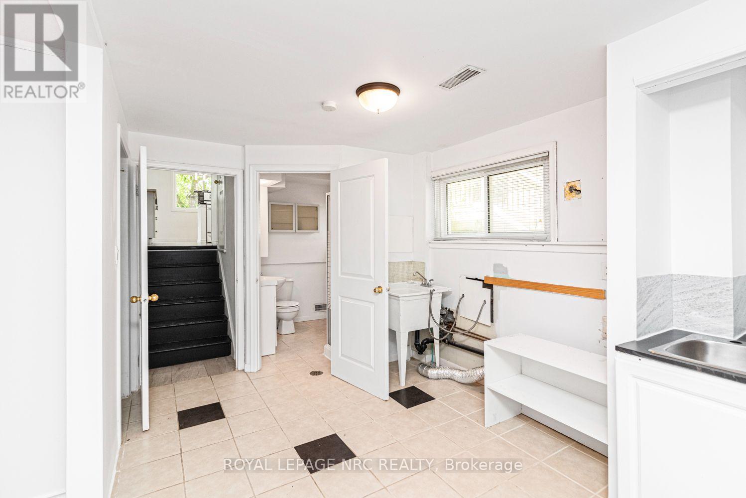 100 Mountain Avenue N, Hamilton, Ontario  L8G 3P7 - Photo 34 - X13628906