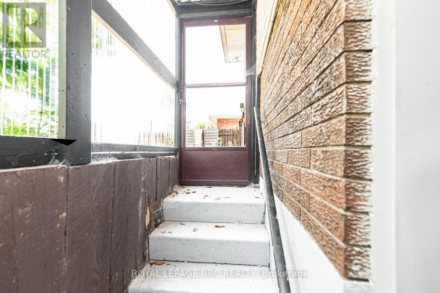 100 Mountain Avenue N, Hamilton, Ontario  L8G 3P7 - Photo 39 - X13628906
