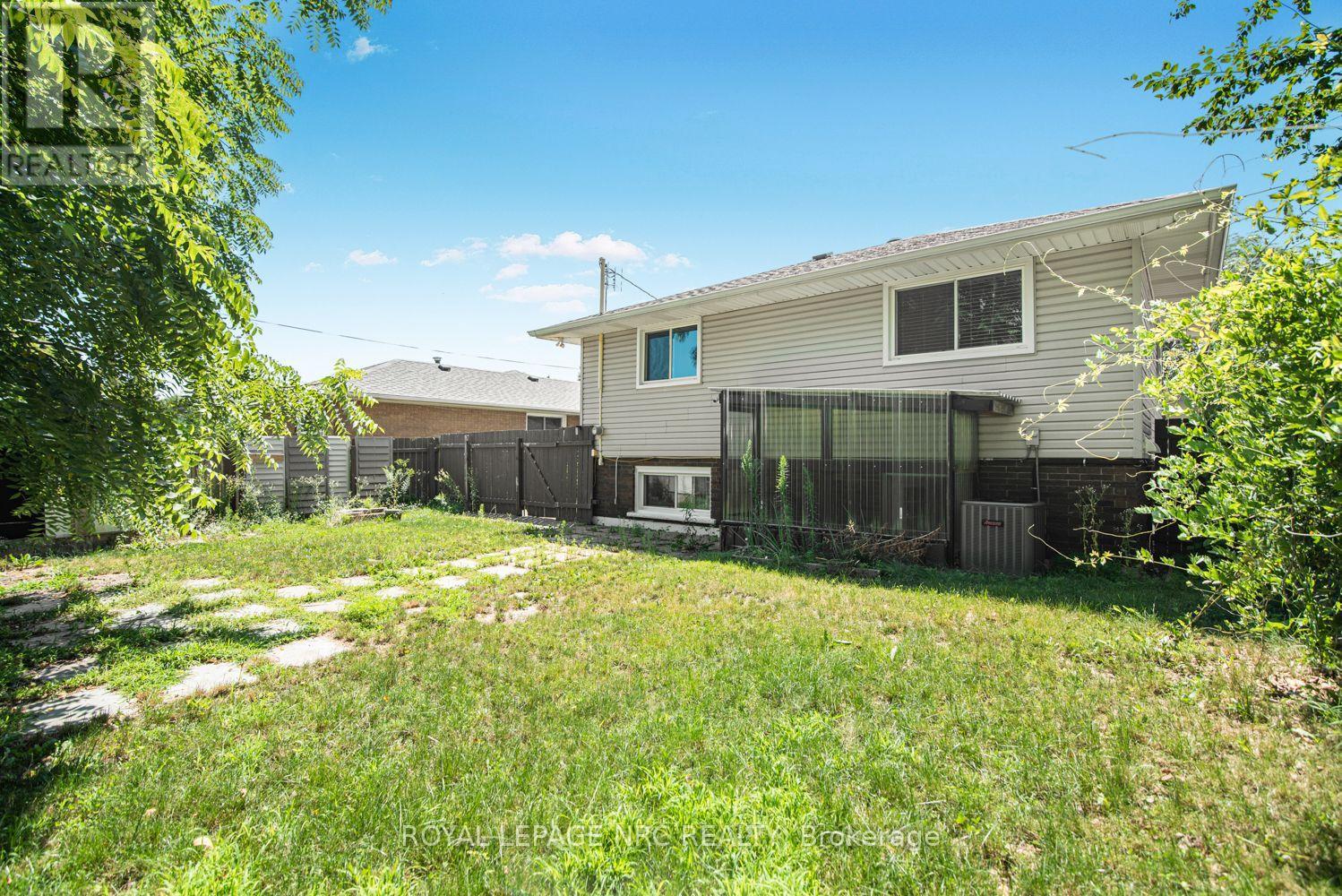 100 Mountain Avenue N, Hamilton, Ontario  L8G 3P7 - Photo 42 - X13628906