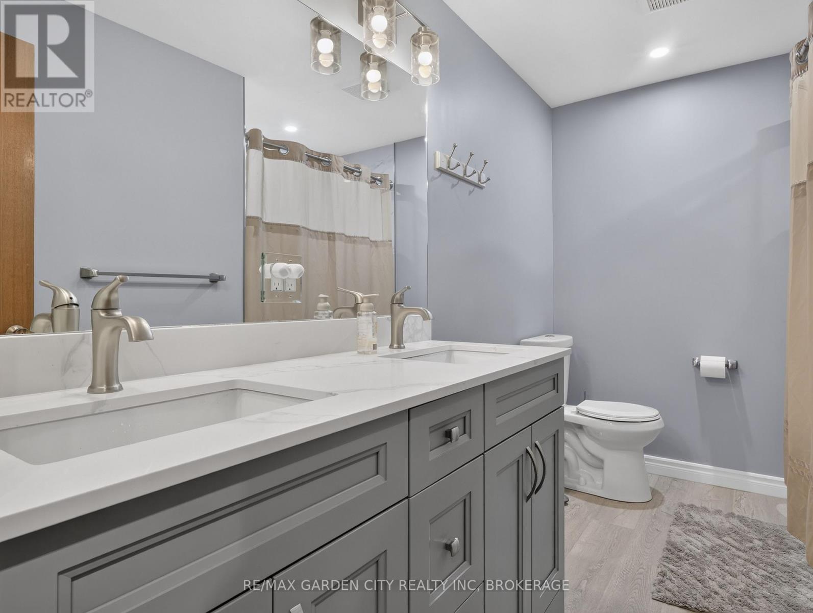 19 Black Knight Road, St. Catharines, Ontario  L2N 3B9 - Photo 10 - X13629196