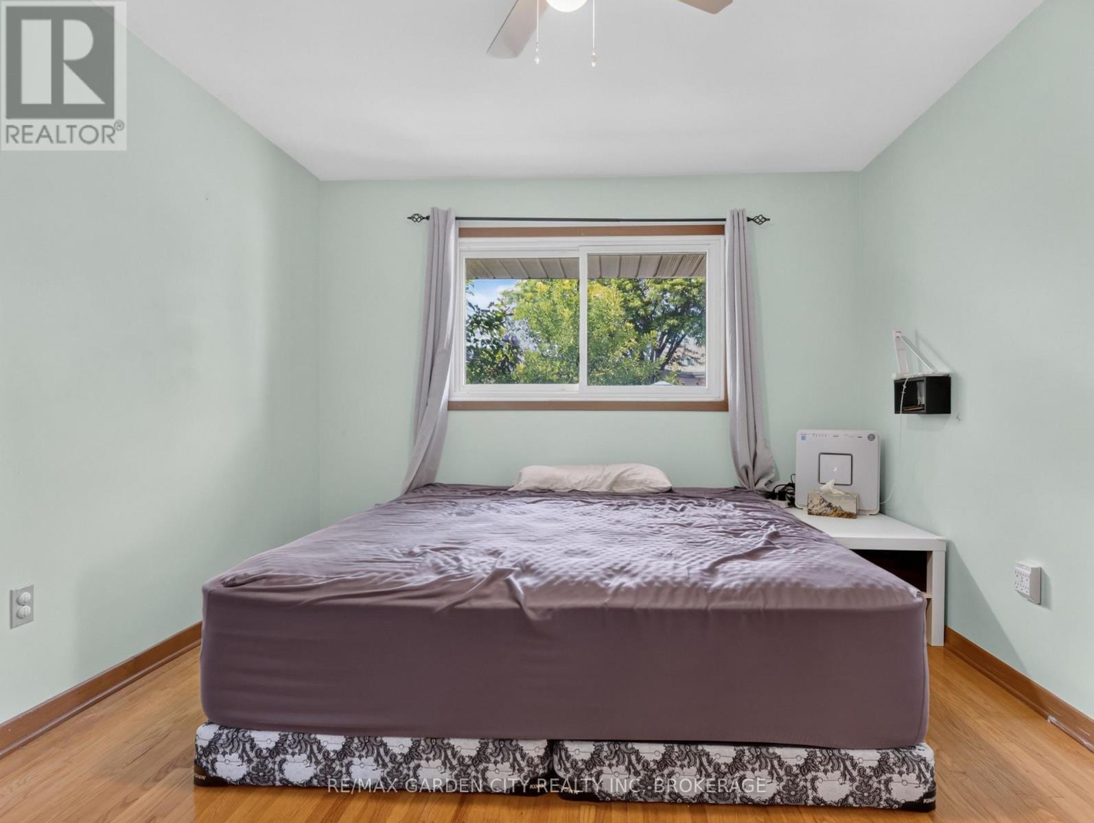 19 Black Knight Road, St. Catharines, Ontario  L2N 3B9 - Photo 11 - X13629196