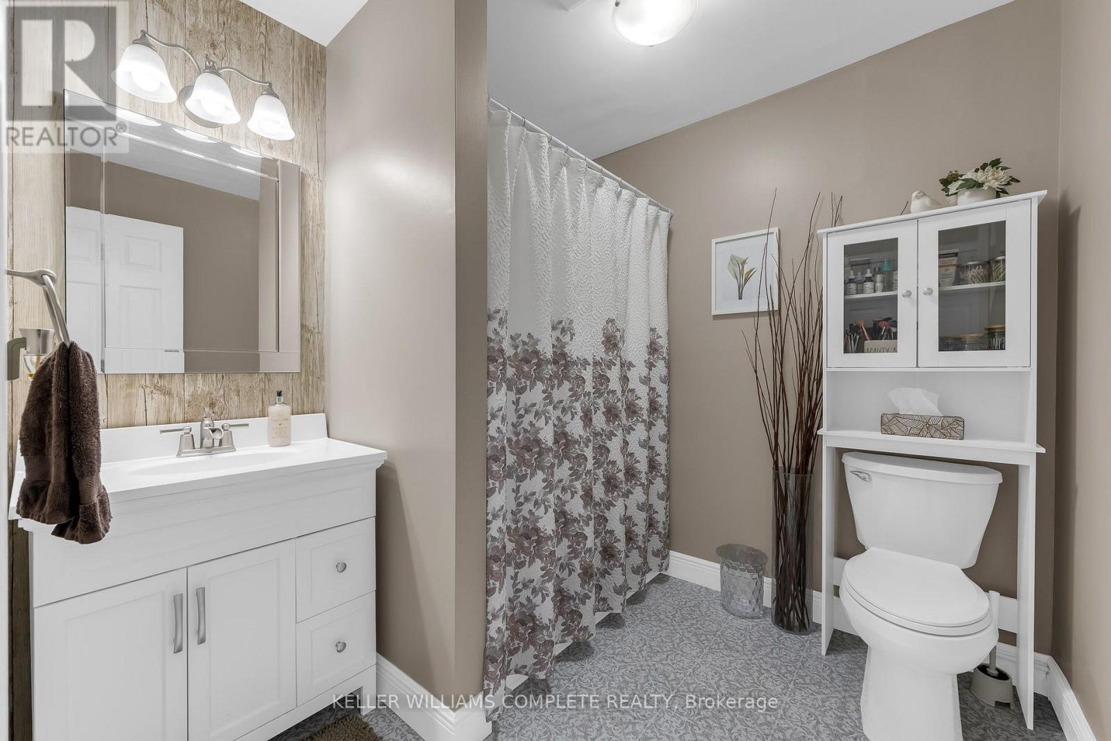 5 Bruce Street, St. Catharines, Ontario  L2R 5S7 - Photo 13 - X13629558