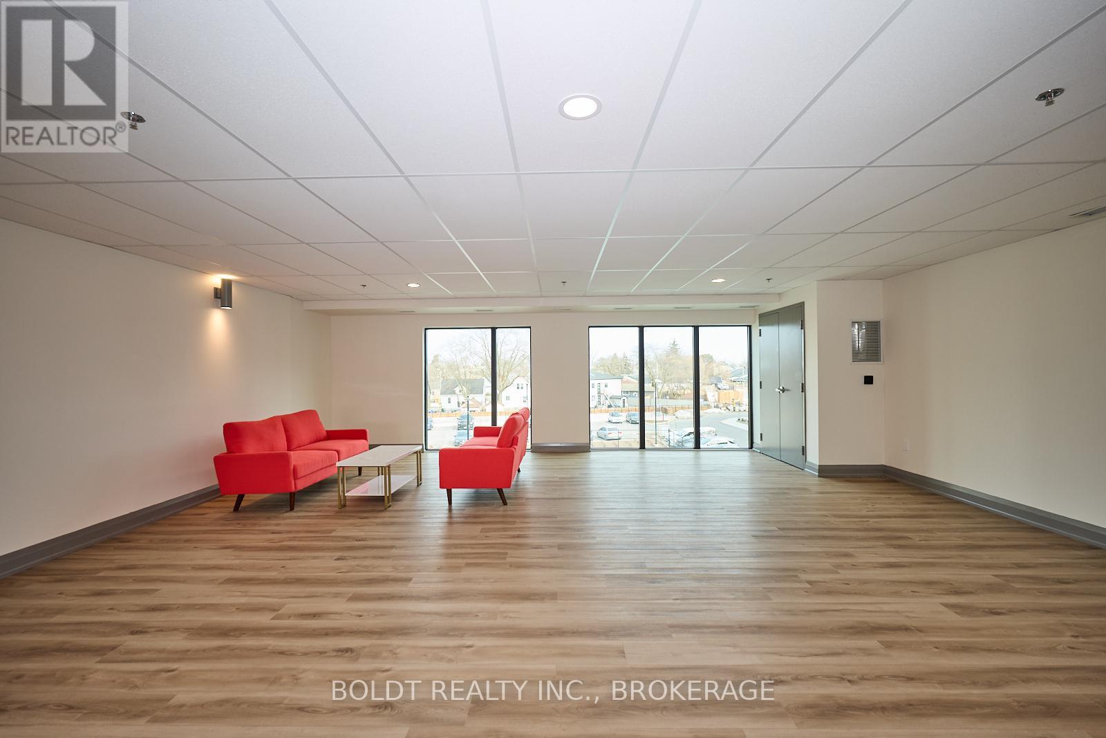 Gl 11 - 50 Herrick Avenue, St. Catharines, Ontario  L2P 0G3 - Photo 28 - X13631162