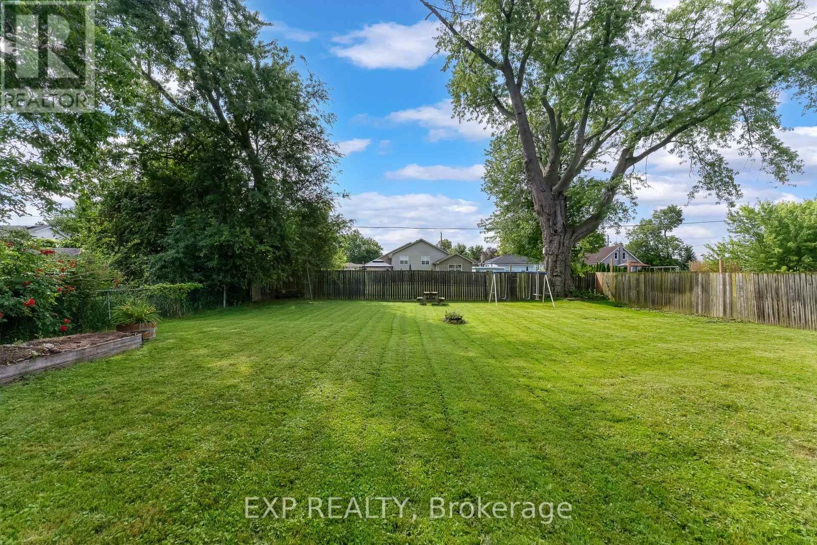 3938 Main Street, Niagara Falls, Ontario  L2G 6B6 - Photo 13 - X13631246