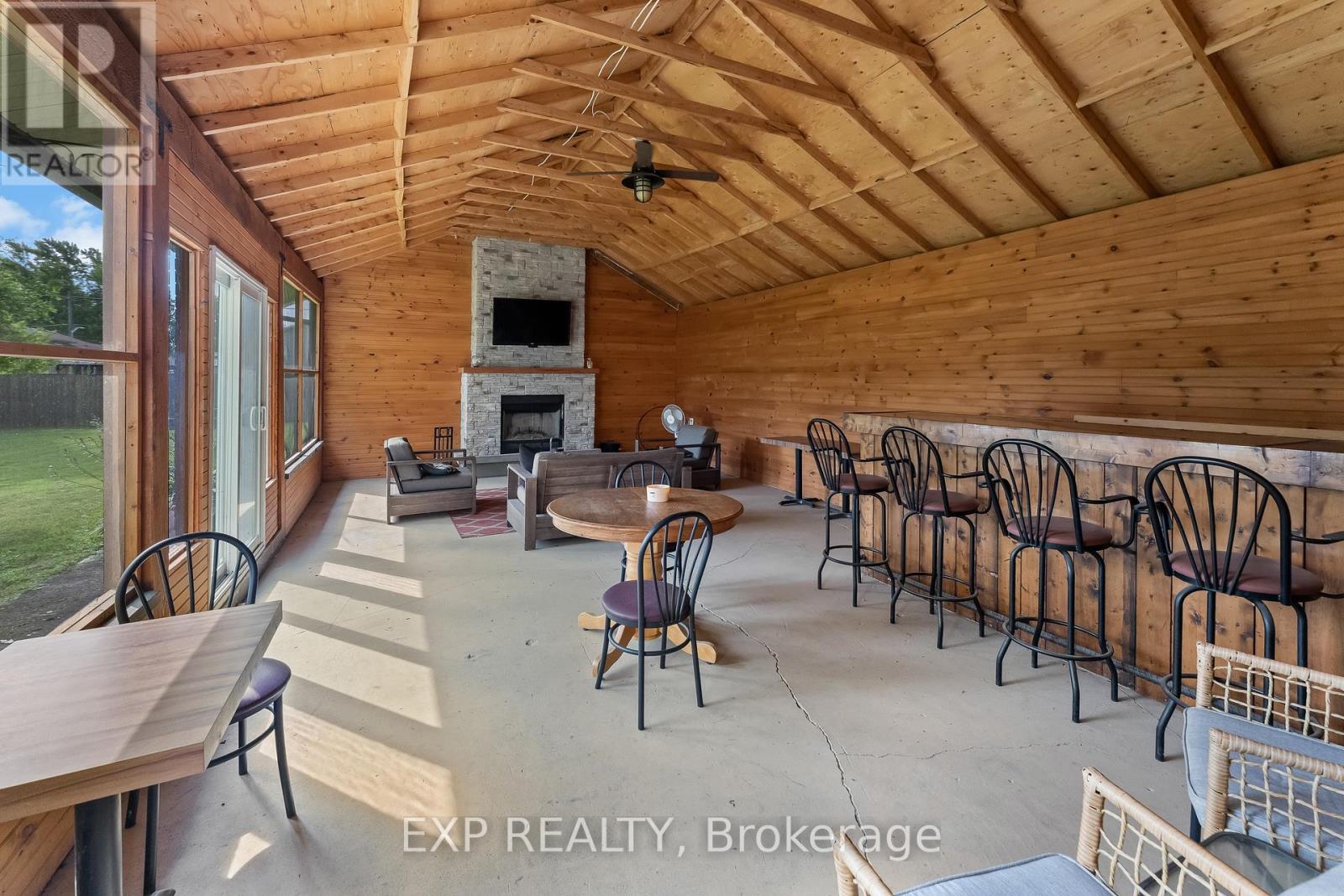 3938 Main Street, Niagara Falls, Ontario  L2G 6B6 - Photo 5 - X13631246