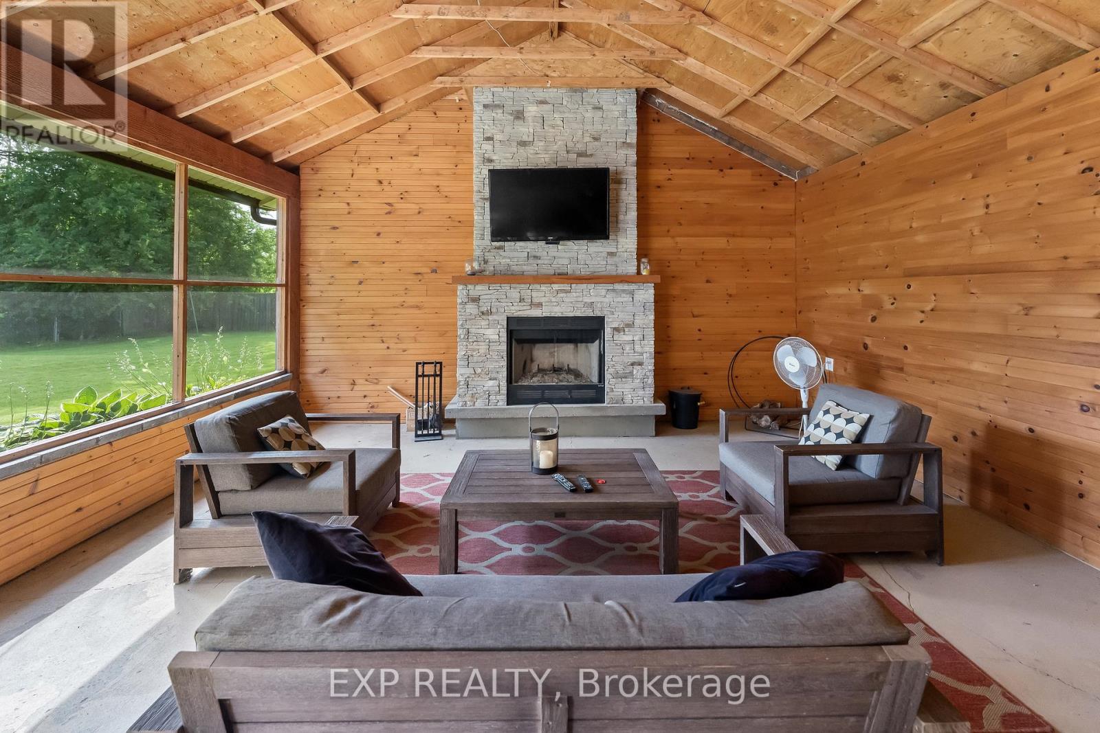 3938 Main Street, Niagara Falls, Ontario  L2G 6B6 - Photo 7 - X13631246
