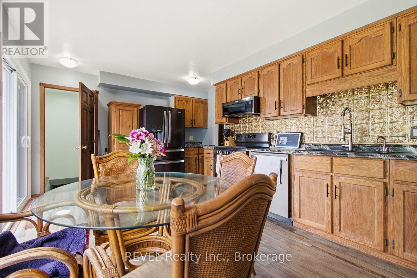 2203 Stevensville Road, Fort Erie, Ontario  L0S 1S0 - Photo 6 - X13631466
