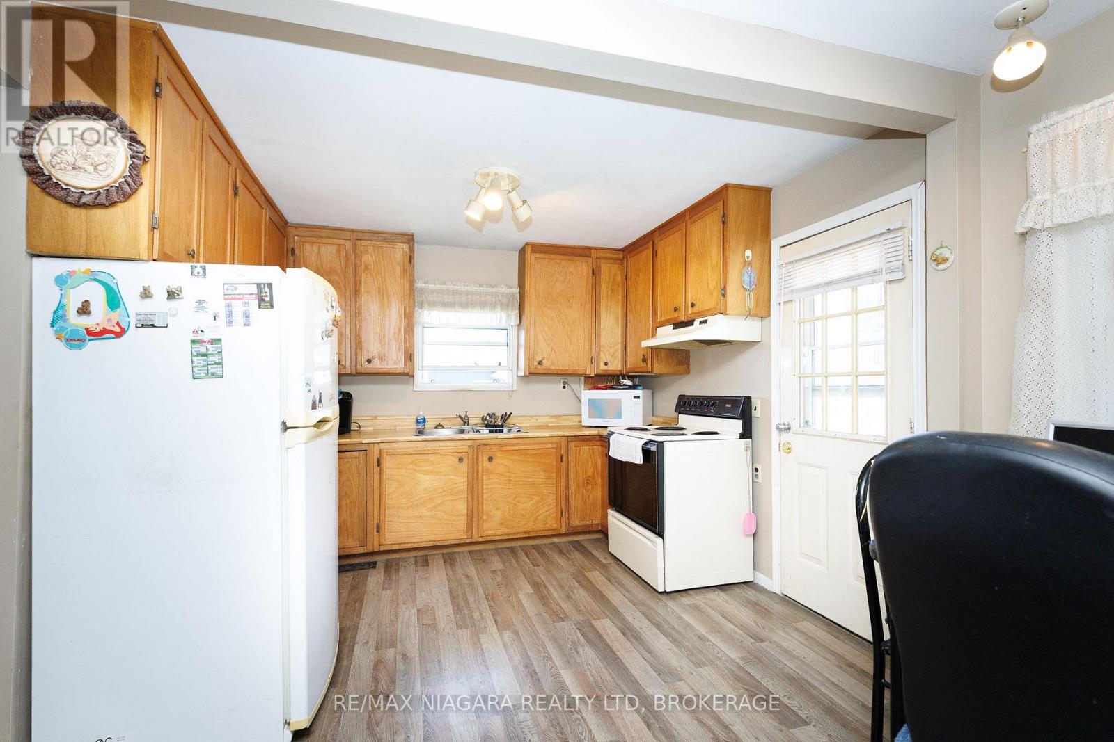 429 Delaware Avenue, Fort Erie, Ontario  L2A 5M4 - Photo 9 - X13631606