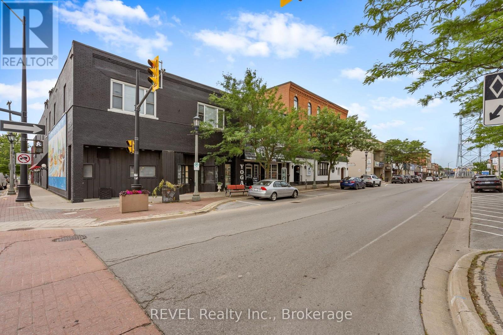 77 East Main Street S, Welland, Ontario  L3B 3W4 - Photo 3 - X13632498