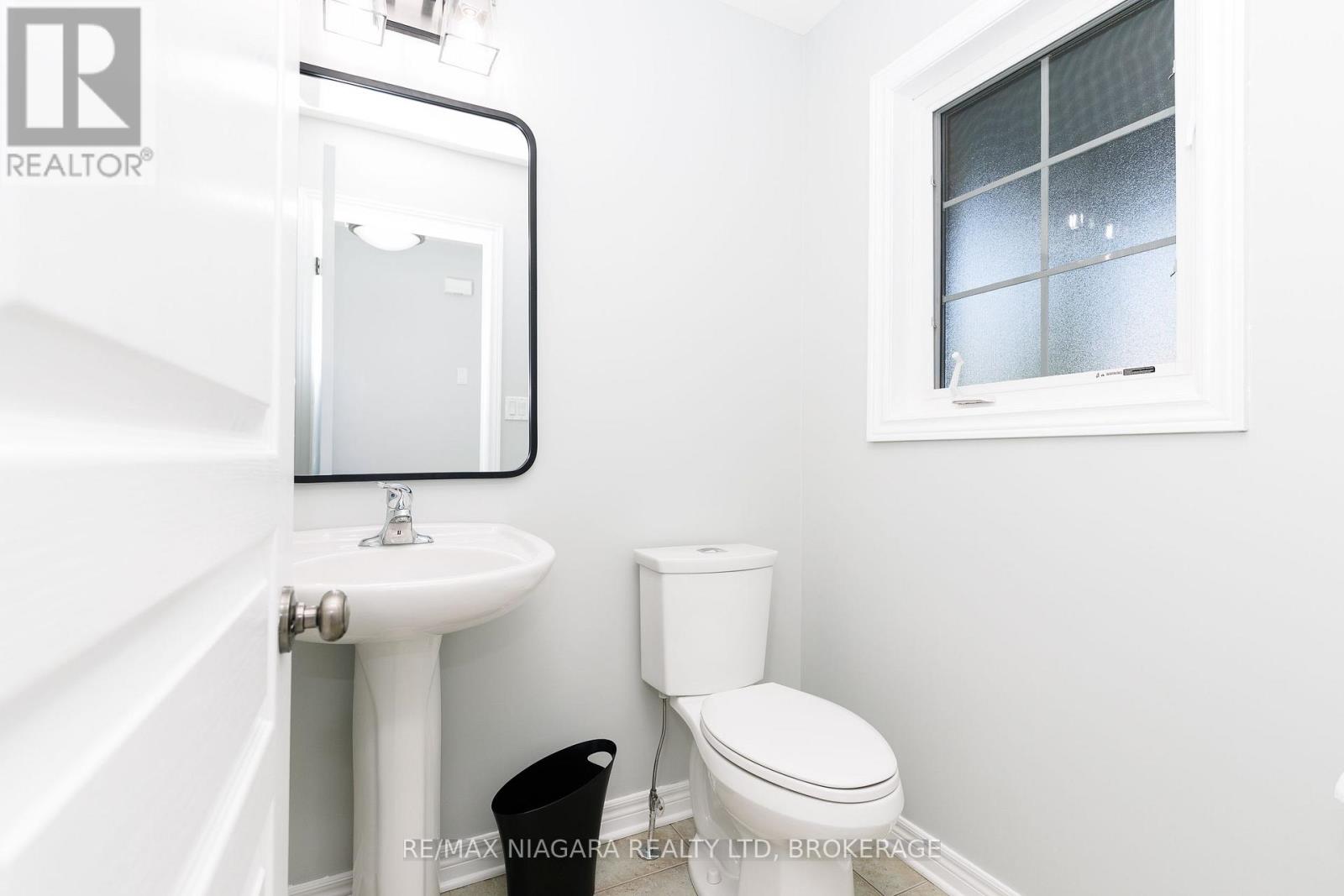 6610 Mary Drive, Niagara Falls, Ontario  L2H 0B5 - Photo 14 - X13632940