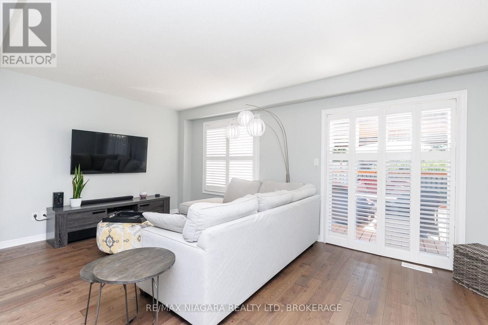 6610 Mary Drive, Niagara Falls, Ontario  L2H 0B5 - Photo 6 - X13632940