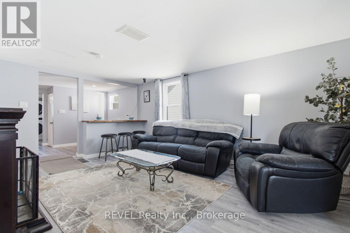 149 Knoll Street, Port Colborne, Ontario  L3K 5B2 - Photo 2 - X13633512