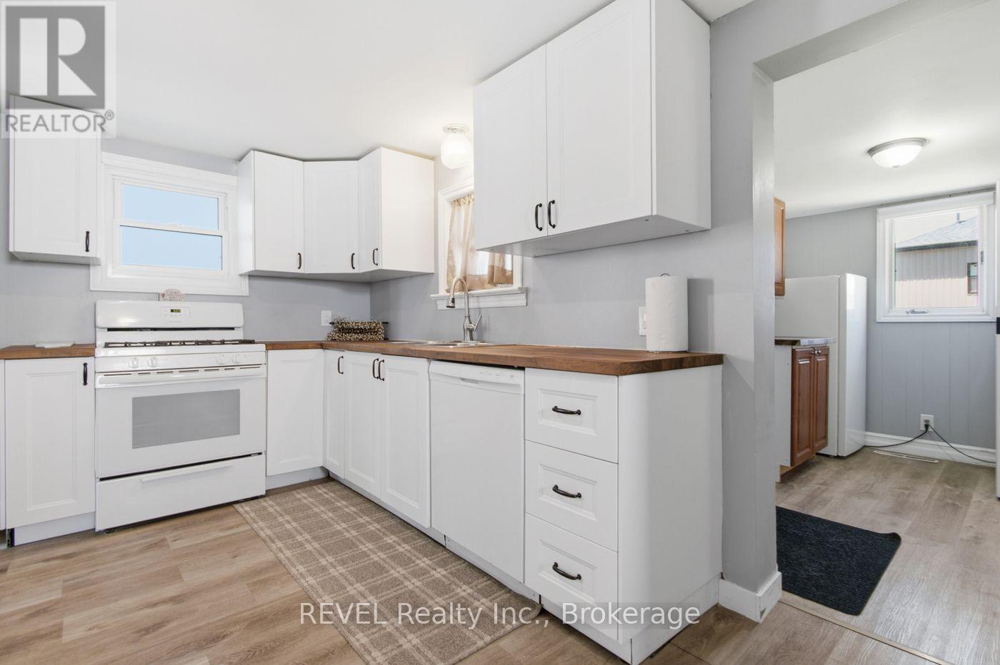 149 Knoll Street, Port Colborne, Ontario  L3K 5B2 - Photo 7 - X13633512