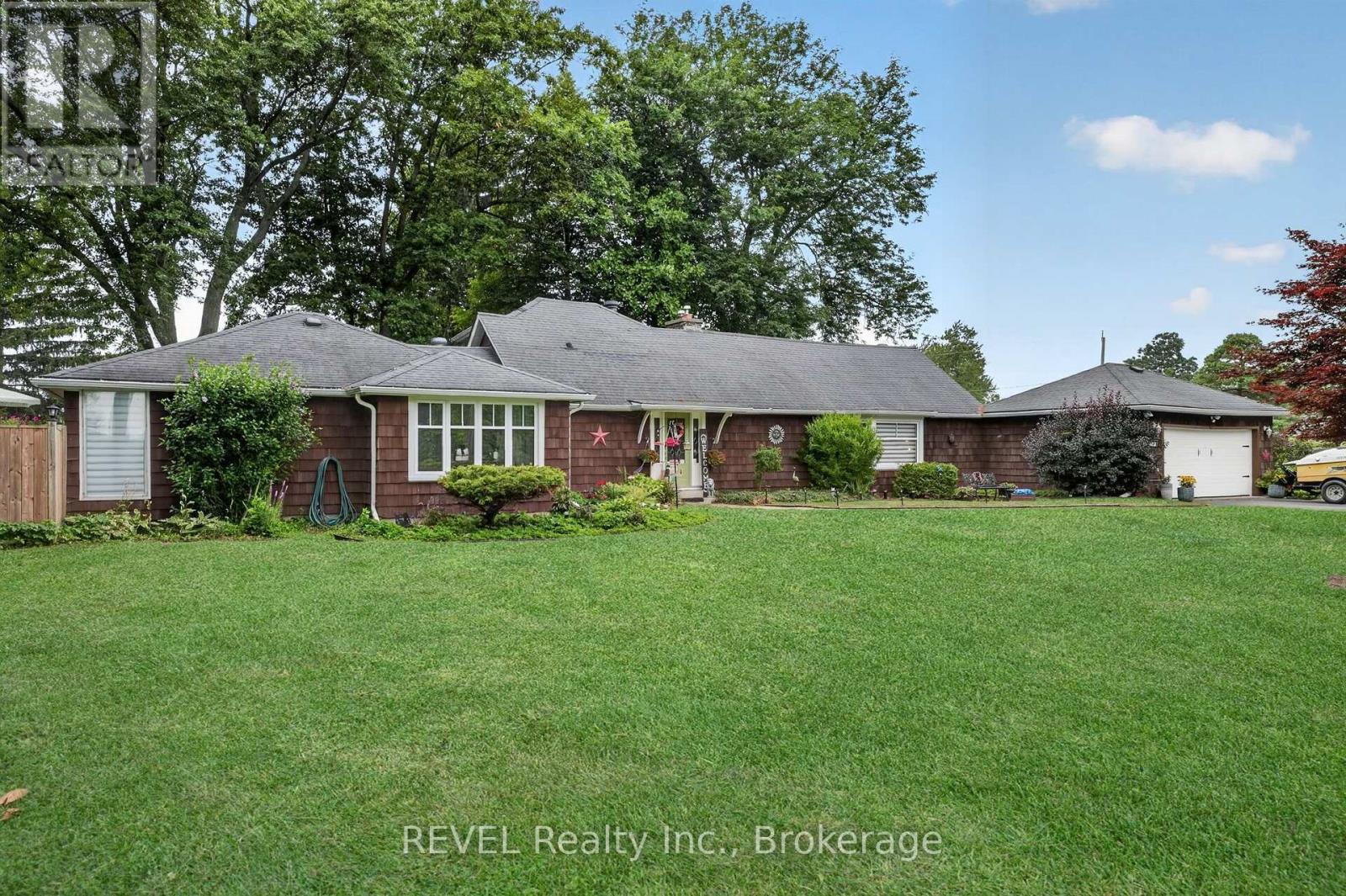 2631 Thompson Road, Fort Erie, Ontario  L2A 5M4 - Photo 4 - X13634188
