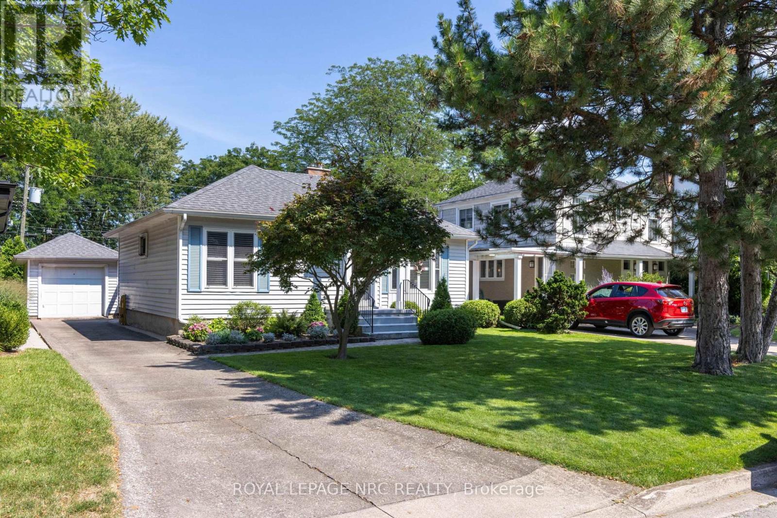 61 HIGHLAND AVENUE, St. Catharines, Ontario
