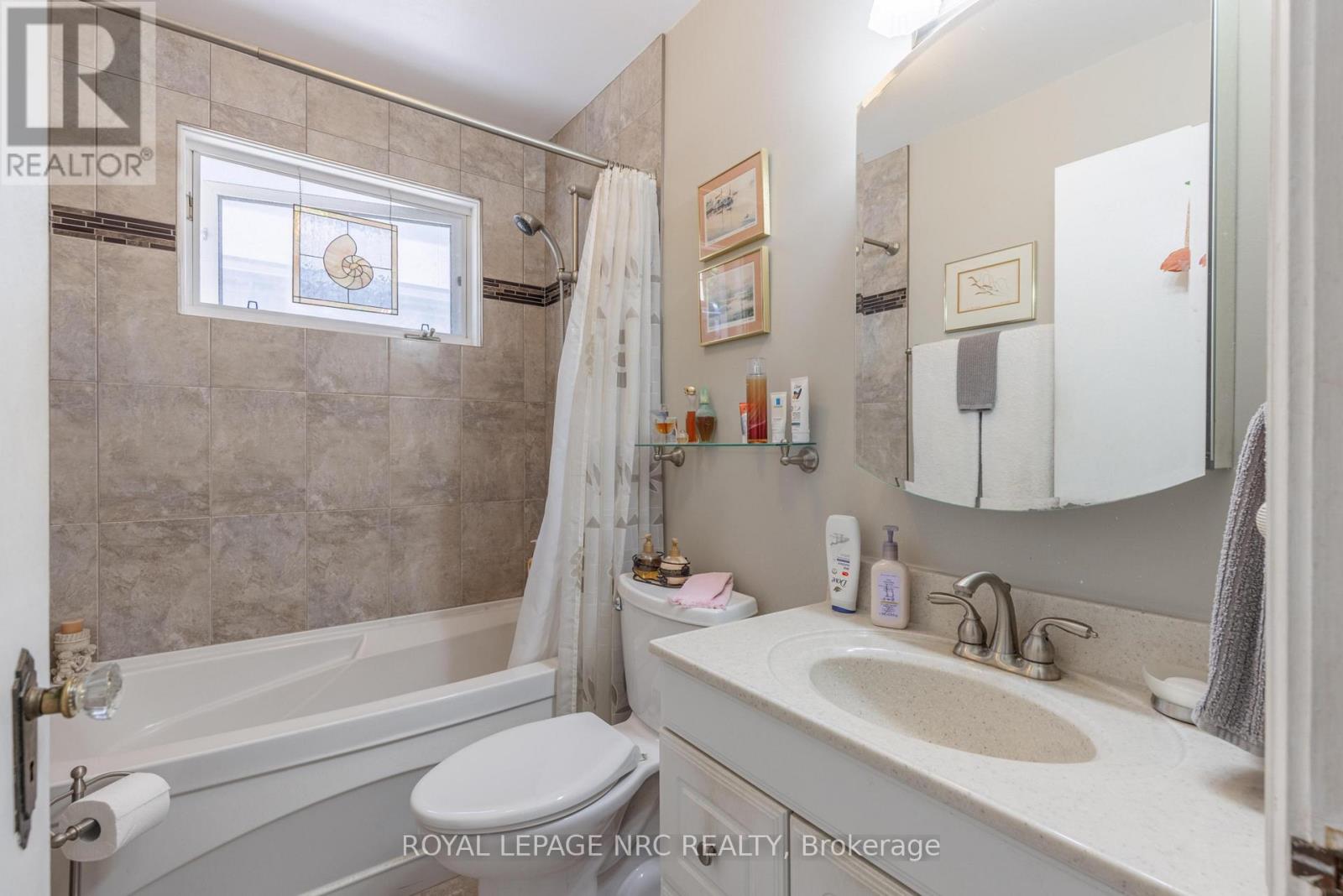 61 Highland Avenue, St. Catharines, Ontario  L2R 4H9 - Photo 35 - X13635236