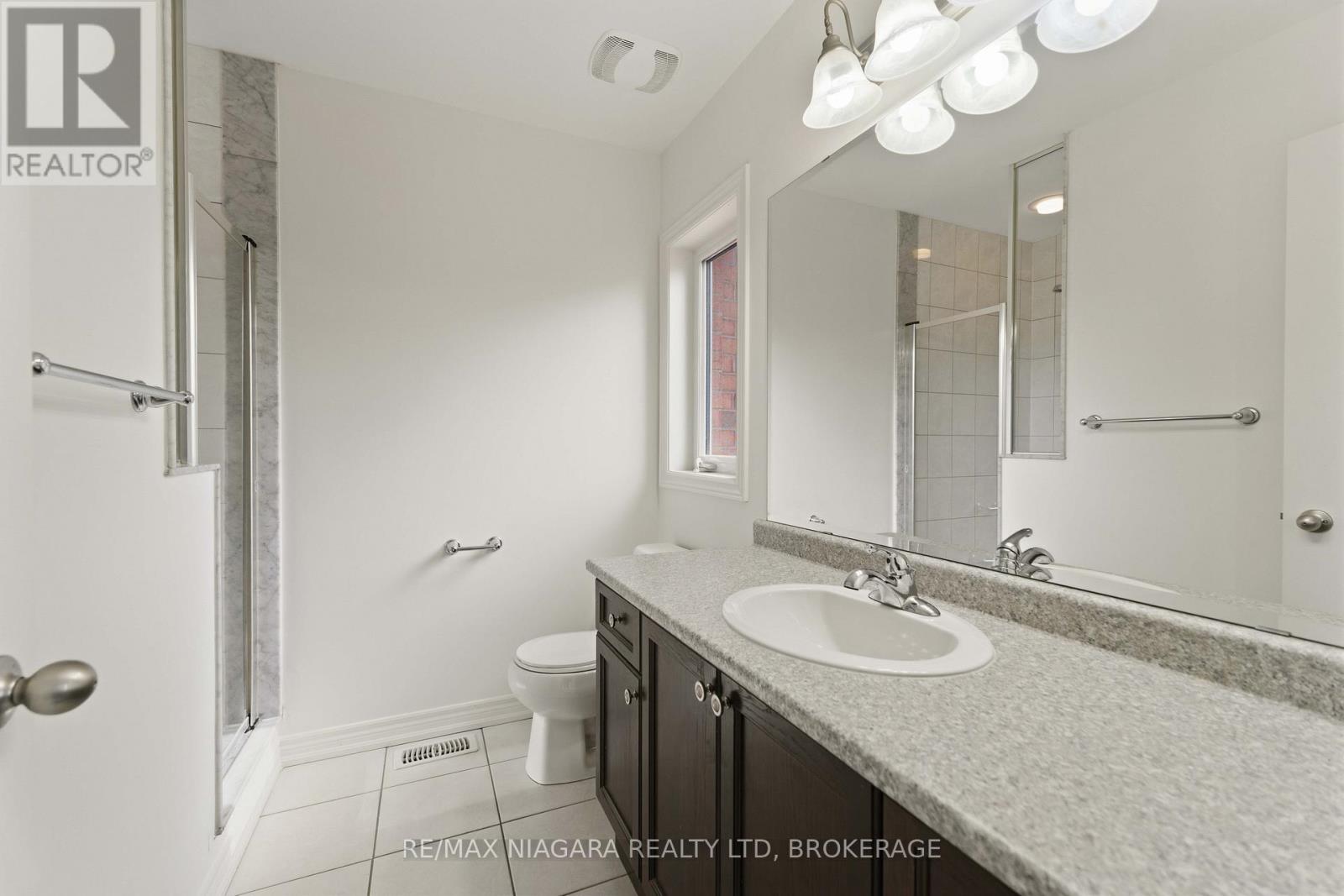 48 Juneberry Road, Thorold, Ontario  L2V 5G5 - Photo 11 - X13635698