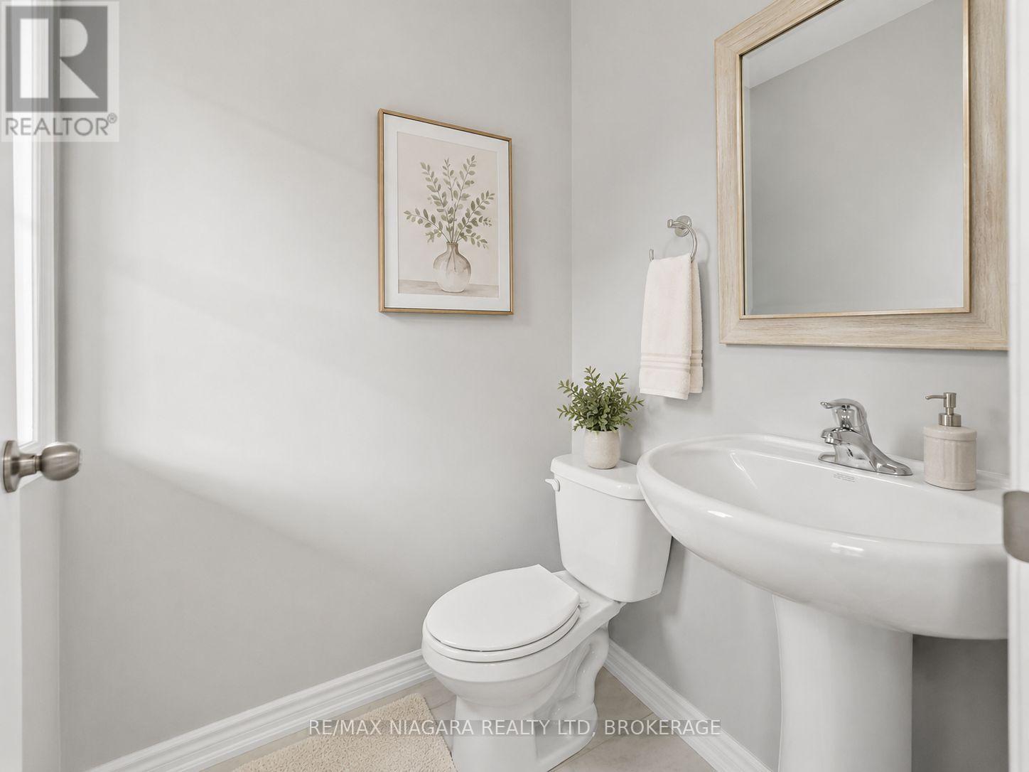 39 Superior Street, Welland, Ontario  L3B 3G3 - Photo 6 - X13636626
