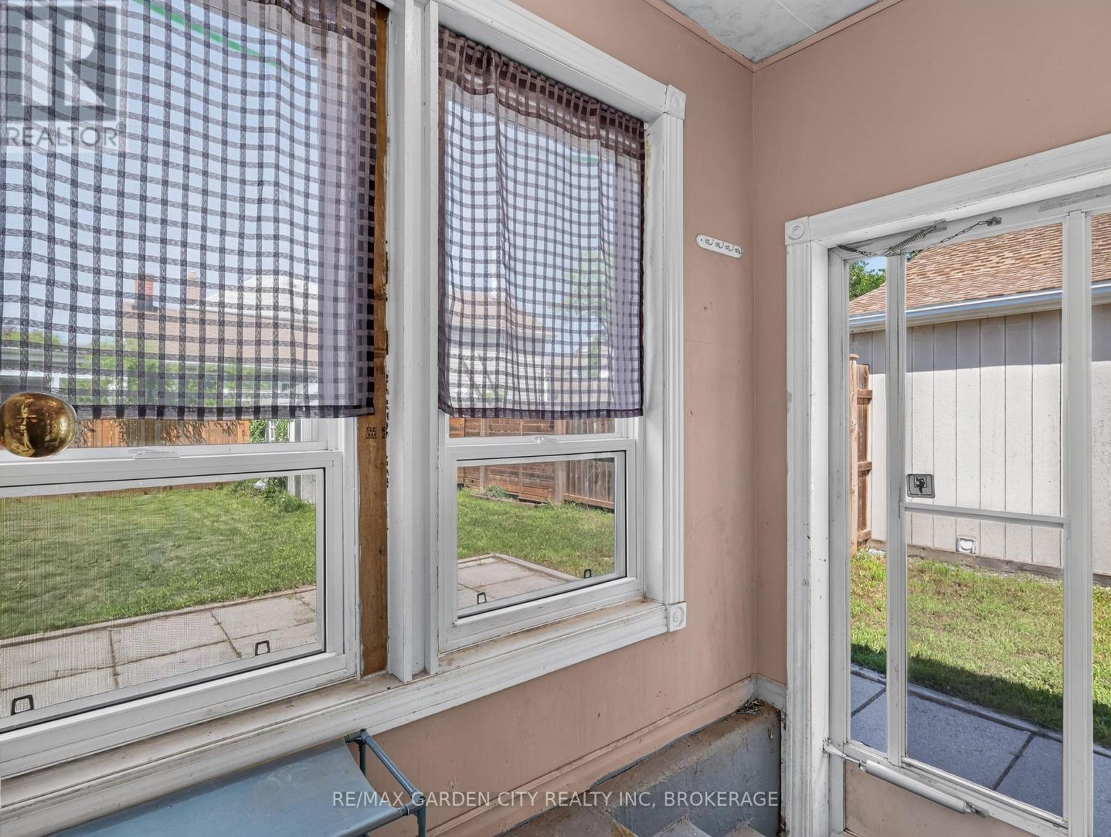 15 Catherine Street, St. Catharines, Ontario  L2R 5E4 - Photo 26 - X13636770