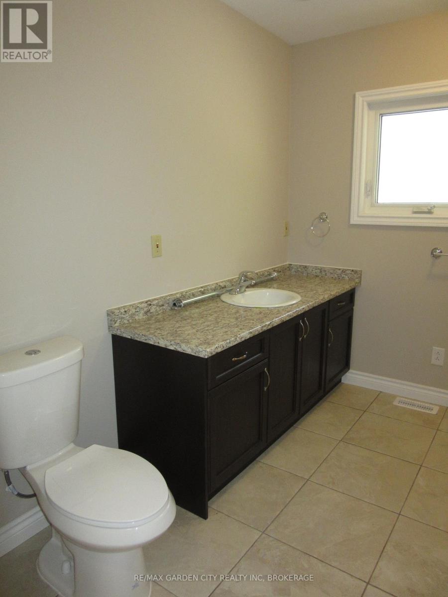 11981 Morris Road, Niagara Falls, Ontario  L3B 5N4 - Photo 12 - X13637794