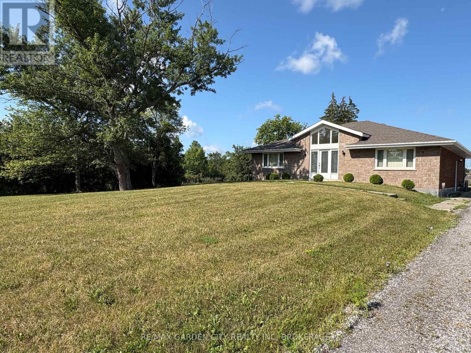 11981 Morris Road, Niagara Falls, Ontario  L3B 5N4 - Photo 2 - X13637794