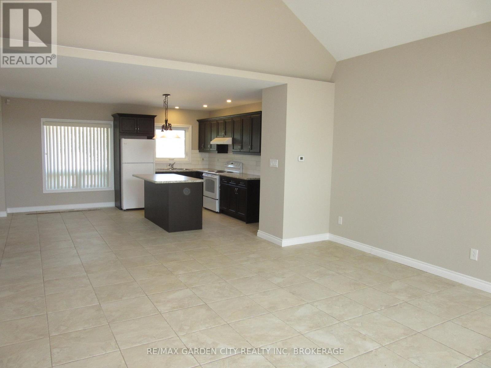 11981 Morris Road, Niagara Falls, Ontario  L3B 5N4 - Photo 8 - X13637794