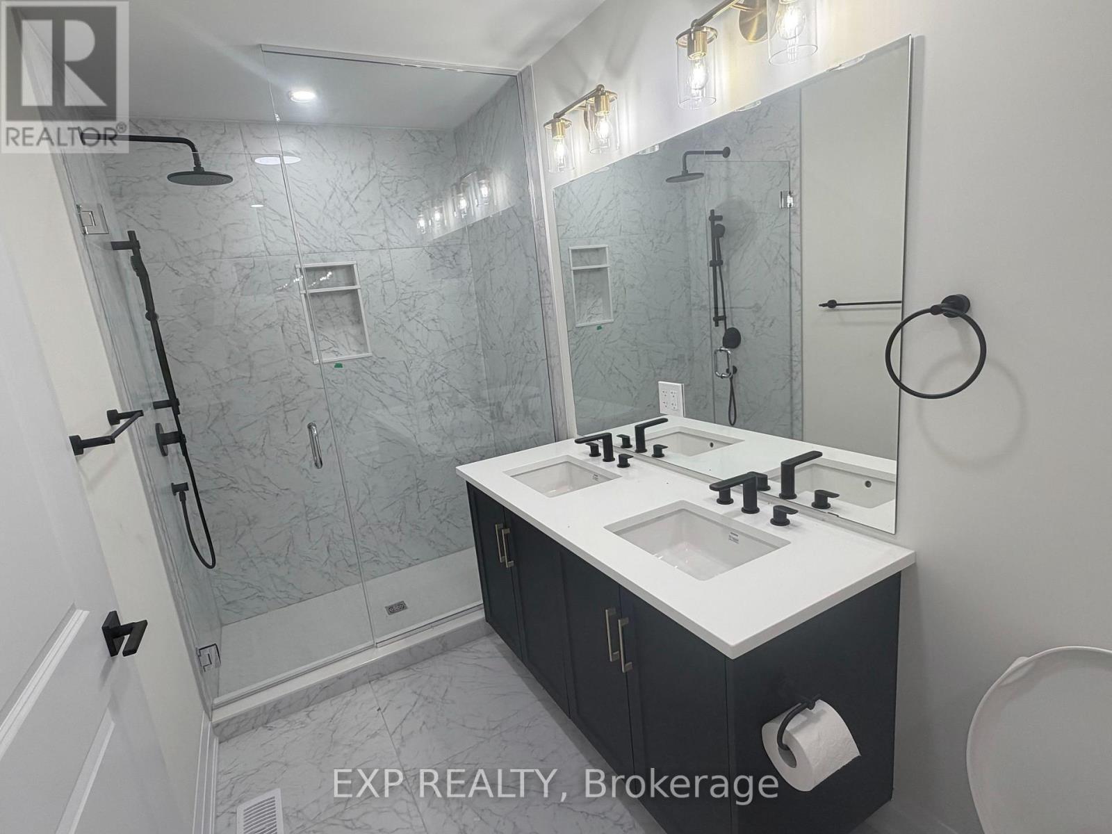 8723 Harlyn Common W, Niagara Falls, Ontario  L2G 0E4 - Photo 14 - X13637886