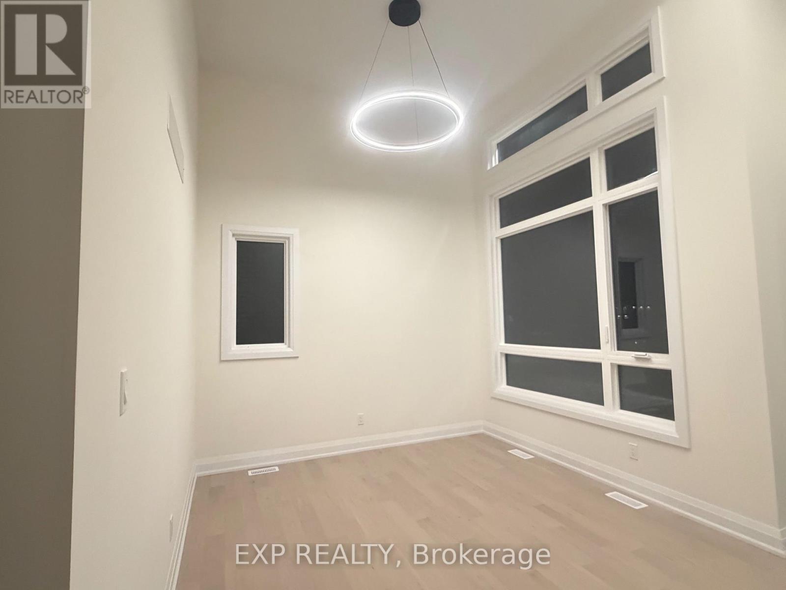 8723 Harlyn Common W, Niagara Falls, Ontario  L2G 0E4 - Photo 3 - X13637886