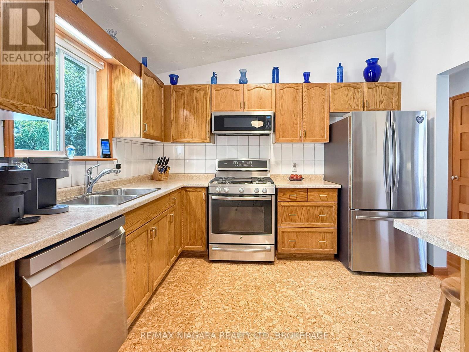 3230 Bethune Avenue, Fort Erie, Ontario  L0S 1N0 - Photo 12 - X13638472