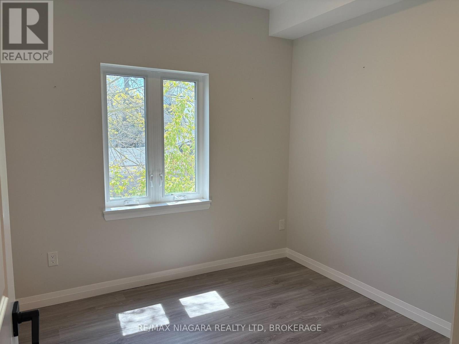 207 - 424 Ridge Road N, Fort Erie, Ontario  L0S 1N0 - Photo 17 - X13638484