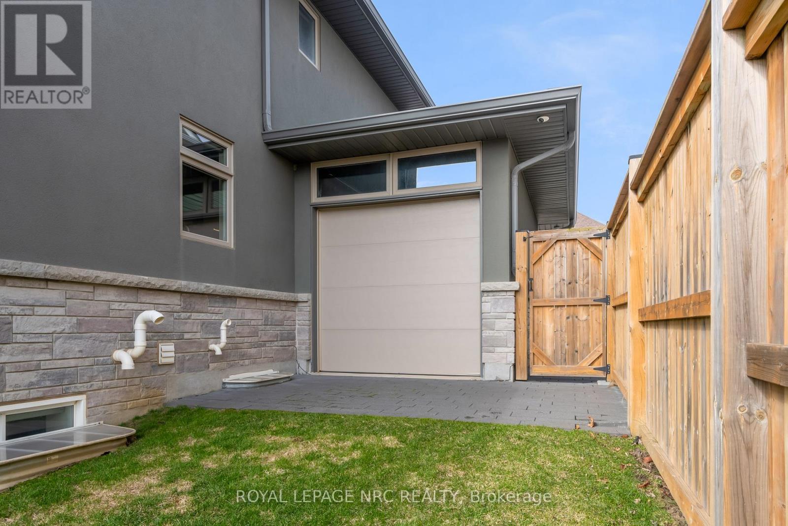 80 Days Avenue, Thorold, Ontario  L2V 0E6 - Photo 12 - X13638554