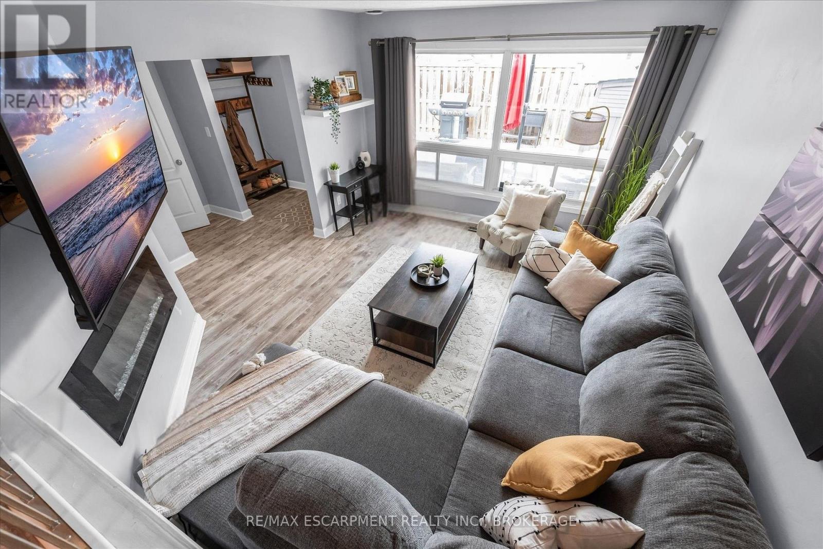 301 - 5 Viking Court, Grimsby, Ontario  L3M 3T8 - Photo 12 - X13638770