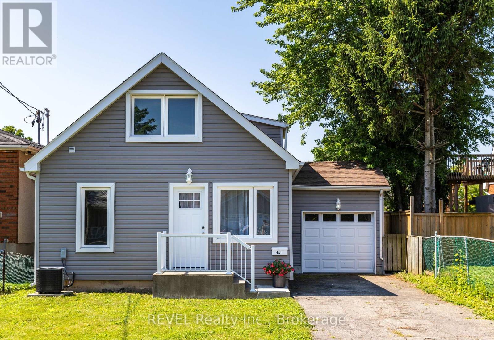 45 PARKER STREET, St. Catharines, Ontario