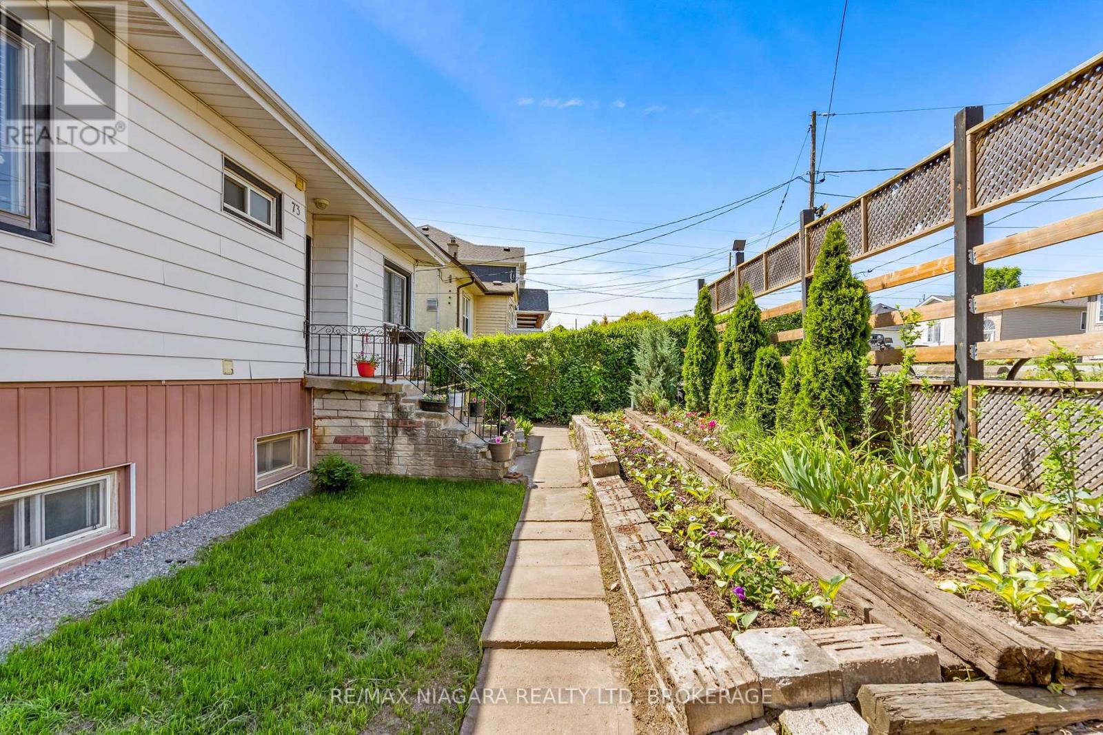 73 Hillview Road, St. Catharines, Ontario  L2S 1S8 - Photo 4 - X13640708