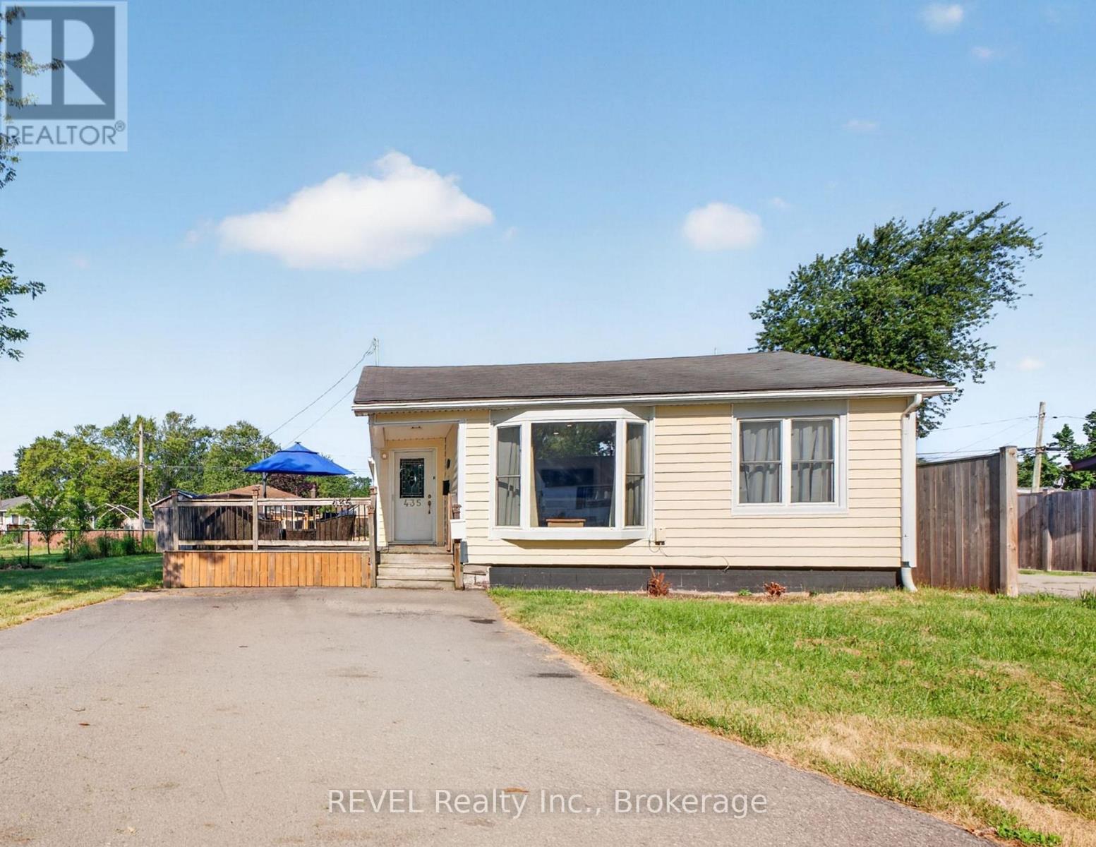 435 GRANDVIEW ROAD, Fort Erie, Ontario