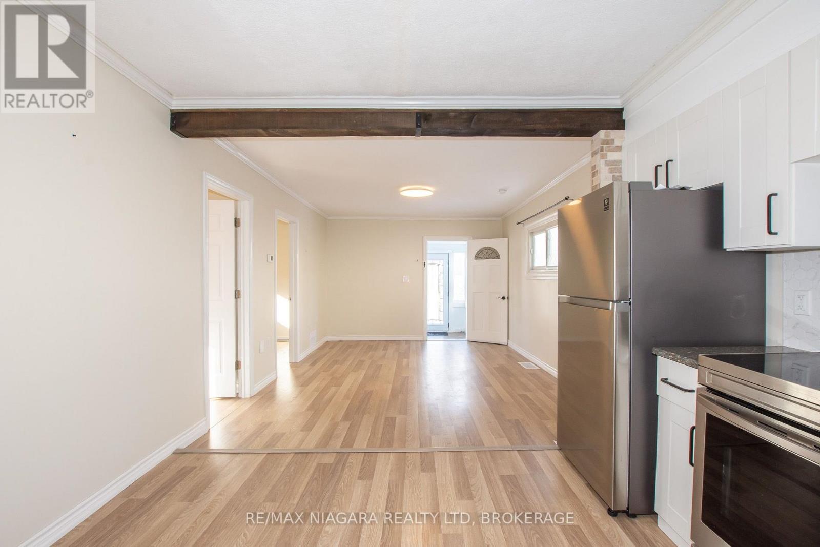 49 Randolph Street, Welland, Ontario  L3B 4C3 - Photo 5 - X13641500