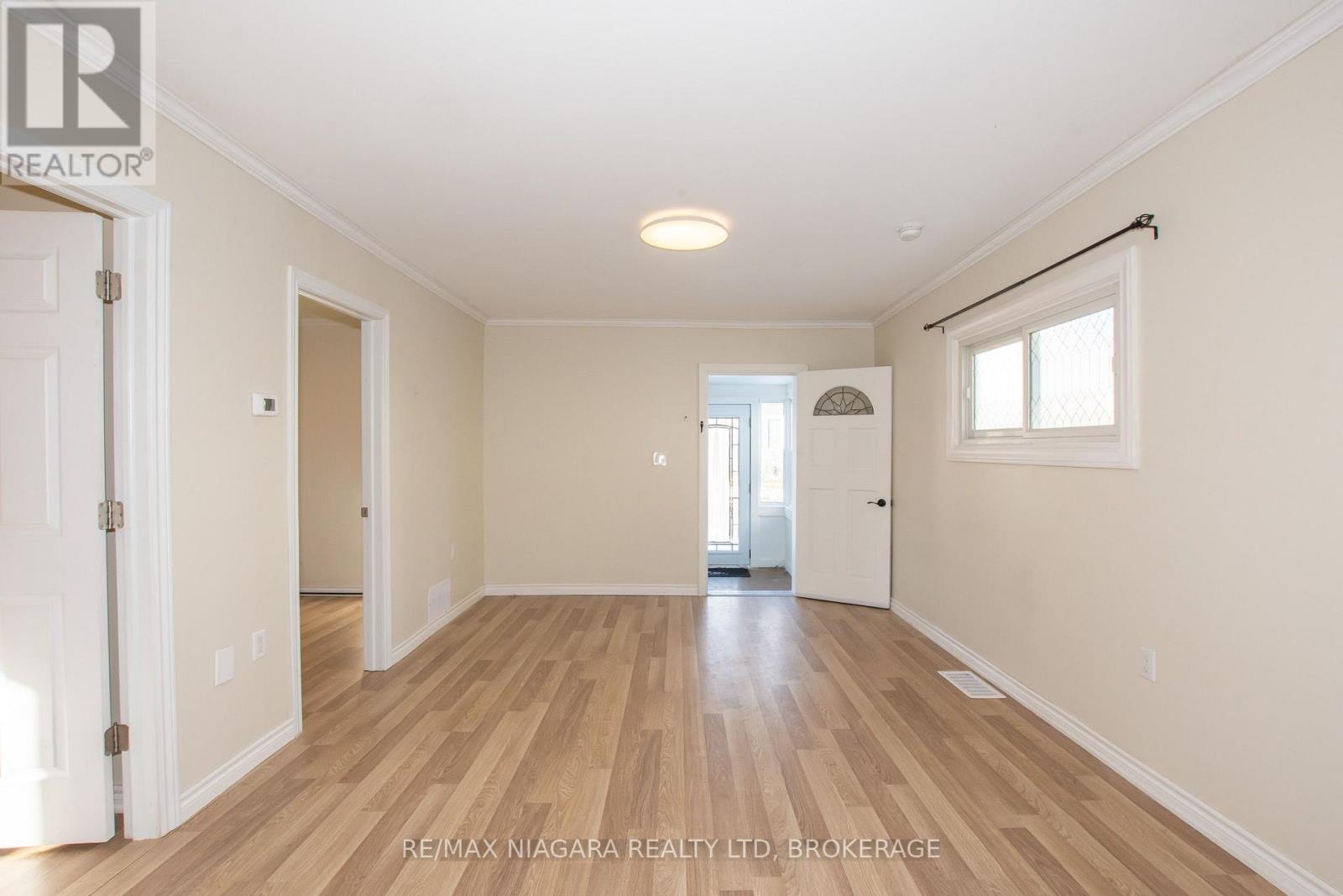 49 Randolph Street, Welland, Ontario  L3B 4C3 - Photo 6 - X13641500